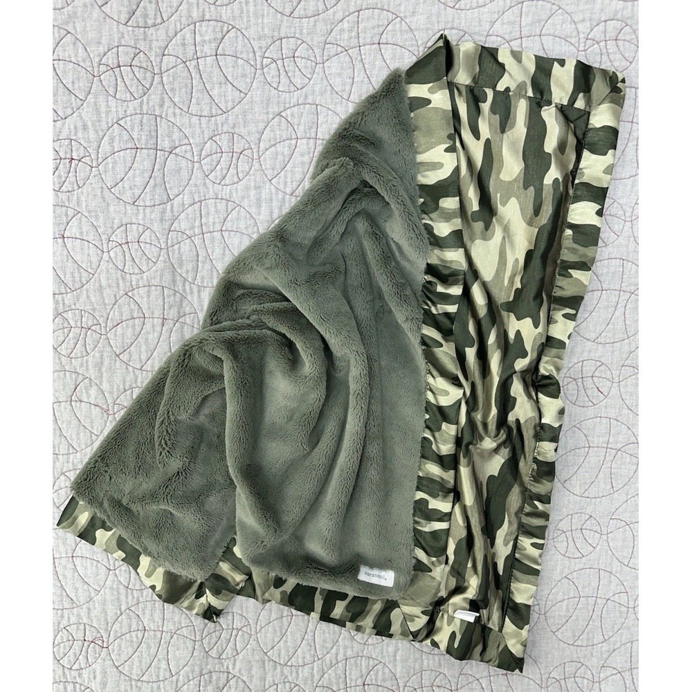 Saranoni Satin Border Camo Green Plush Receiving Blanket 30"x40"